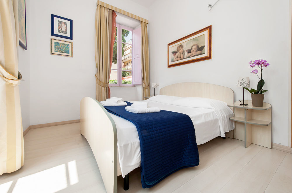 Residenza Maxima Aparthotel Rome Exterior photo